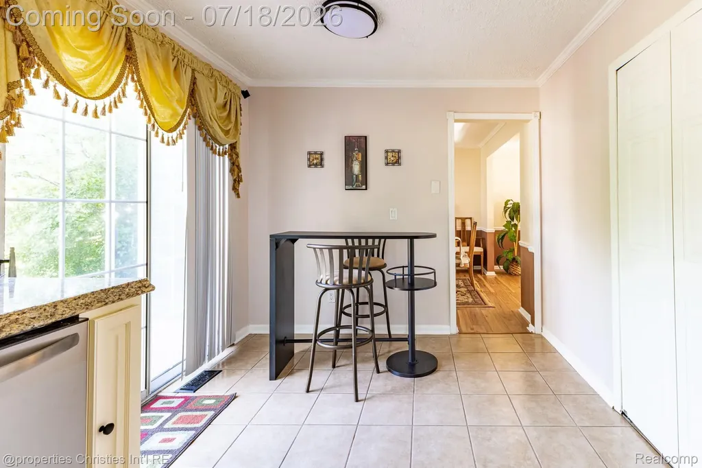 45568 Margate Drive Macomb Township MI 48044