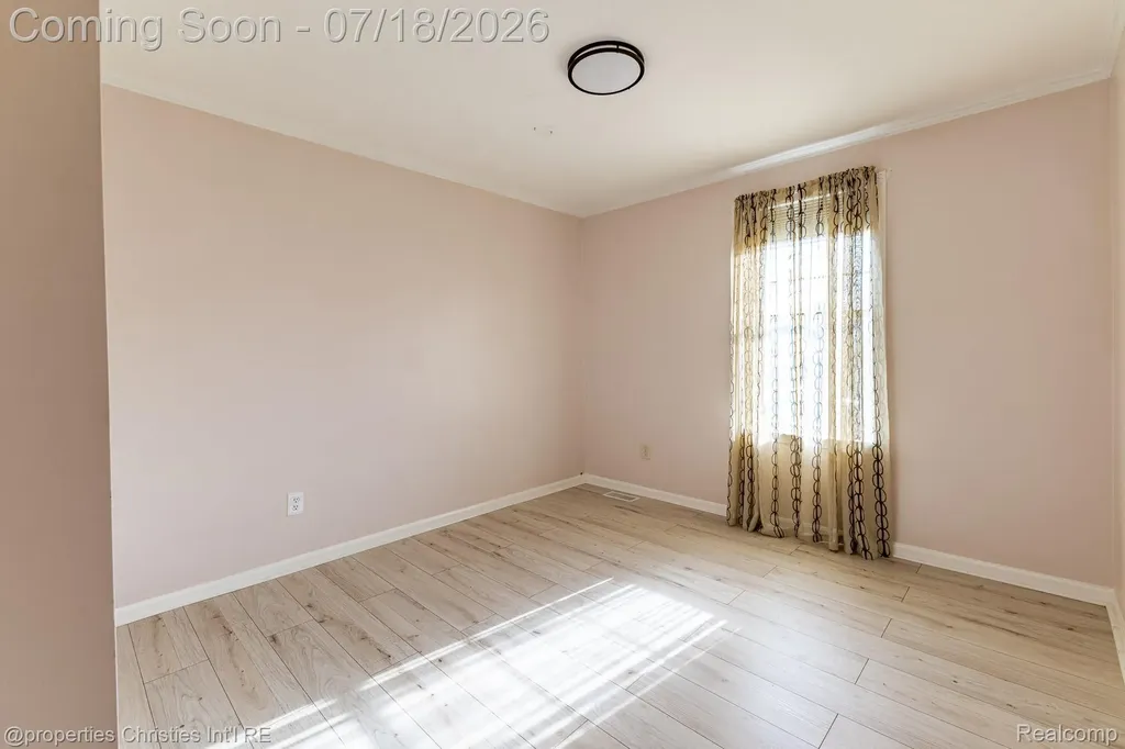 45568 Margate Drive Macomb Township MI 48044