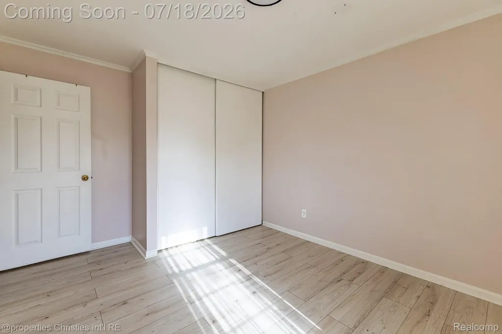45568 Margate Drive Macomb Township MI 48044