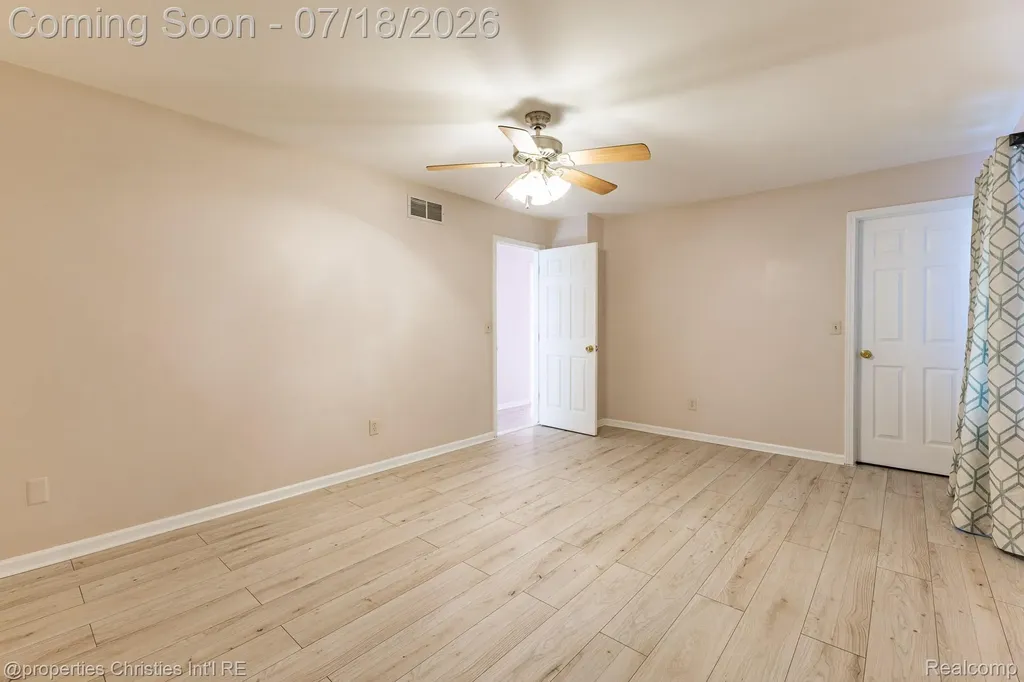 45568 Margate Drive Macomb Township MI 48044