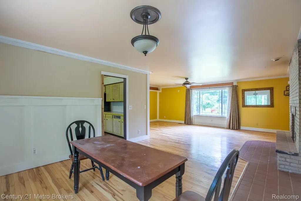 5262 Conifer Drive Oregon Township MI 48421
