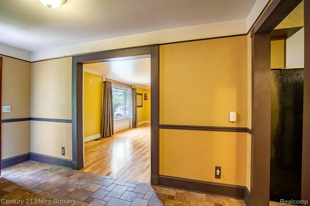 5262 Conifer Drive Oregon Township MI 48421