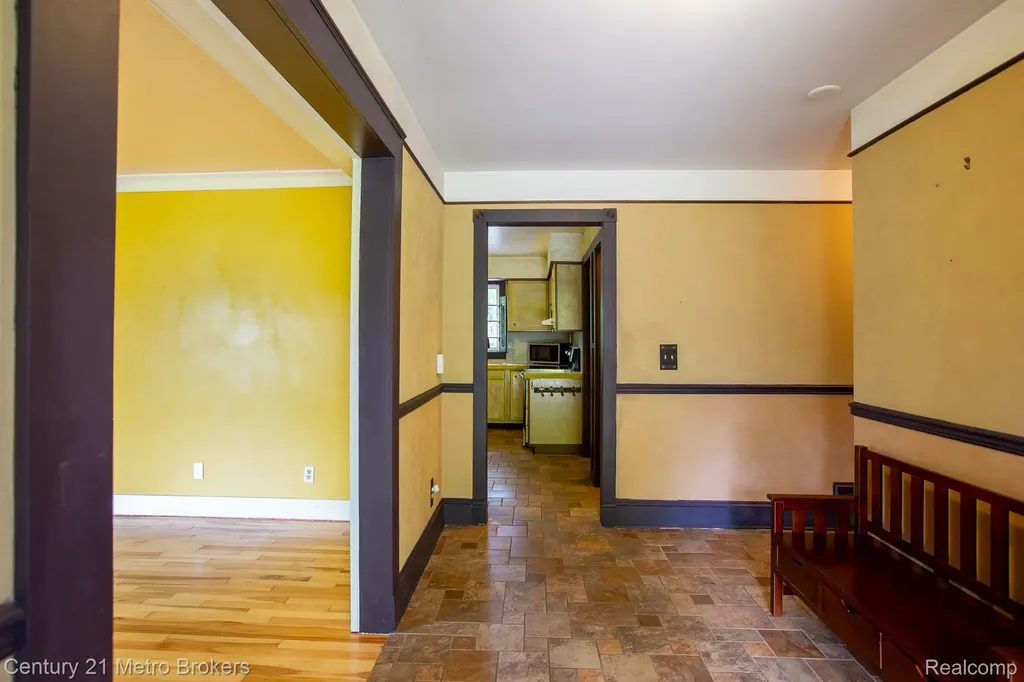 5262 Conifer Drive Oregon Township MI 48421