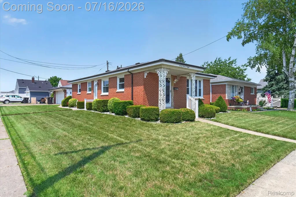 4708 16th Street Wyandotte City MI 48192