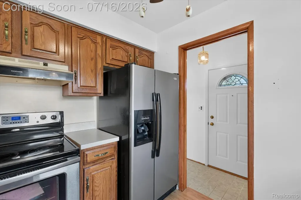 4708 16th Street Wyandotte City MI 48192