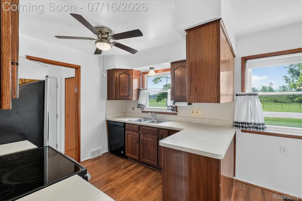 4708 16th Street Wyandotte City MI 48192