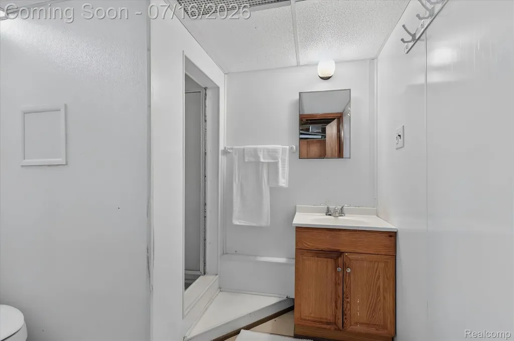 4708 16th Street Wyandotte City MI 48192