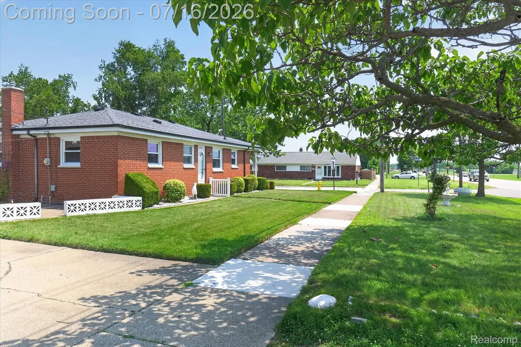 4708 16th Street Wyandotte City MI 48192
