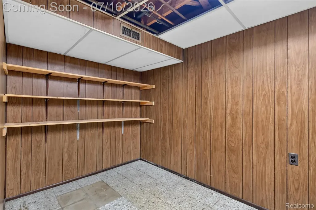 4708 16th Street Wyandotte City MI 48192