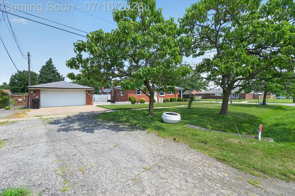 4708 16th Street Wyandotte City MI 48192