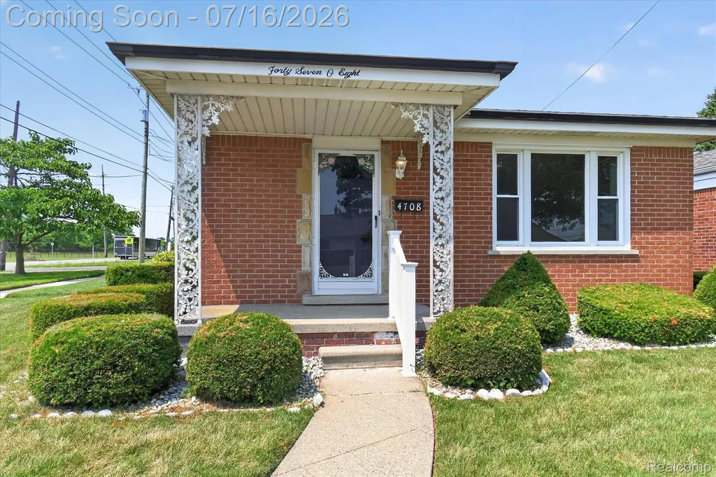 4708 16th Street Wyandotte City MI 48192