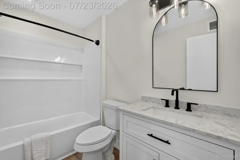 3429 Rolston Road Fenton Charter Township MI 48430