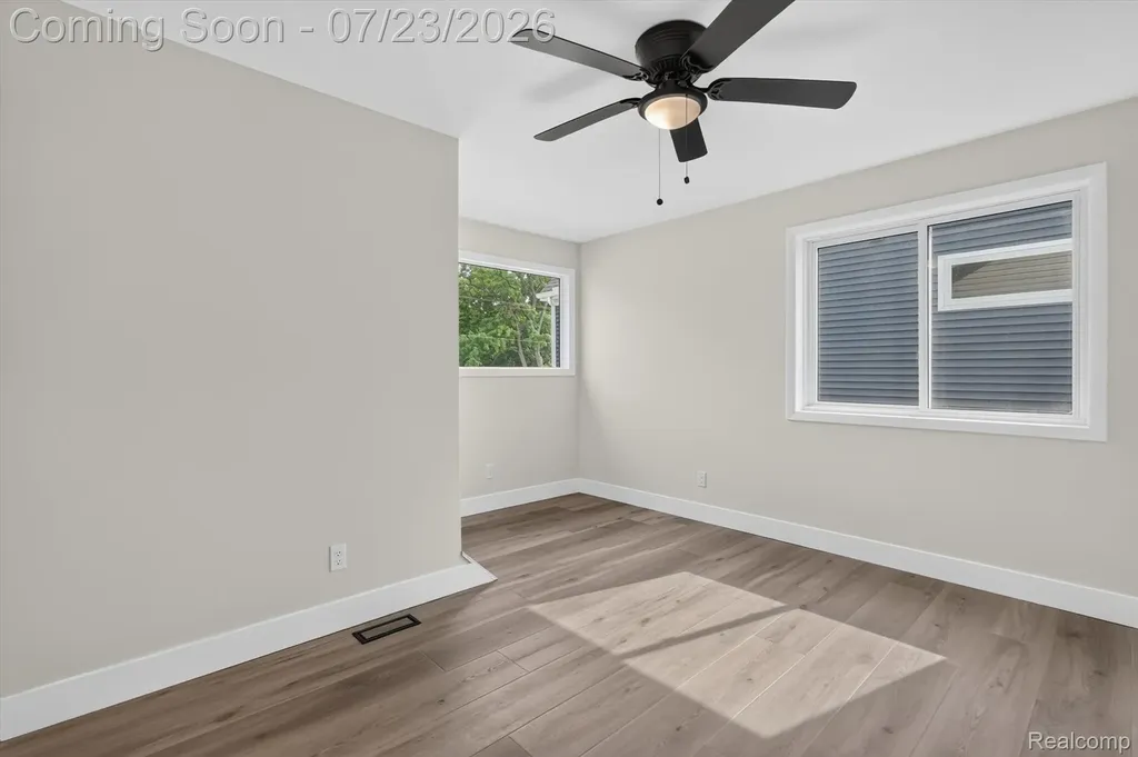 3429 Rolston Road Fenton Charter Township MI 48430