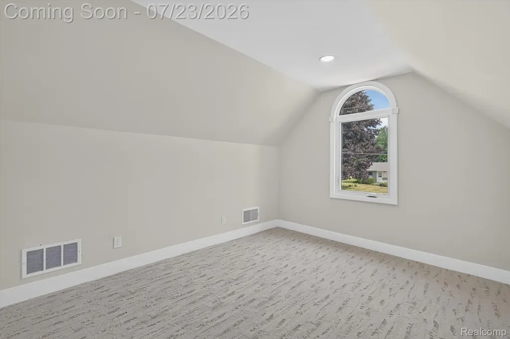 3429 Rolston Road Fenton Charter Township MI 48430