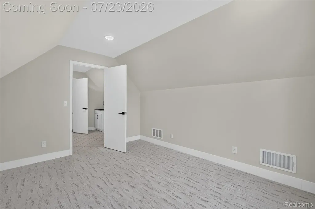 3429 Rolston Road Fenton Charter Township MI 48430