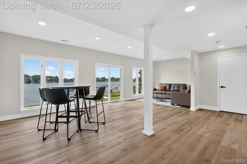 3429 Rolston Road Fenton Charter Township MI 48430