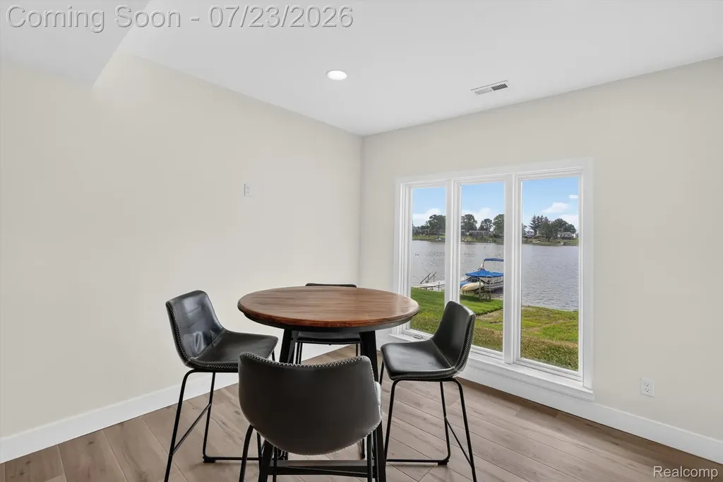 3429 Rolston Road Fenton Charter Township MI 48430