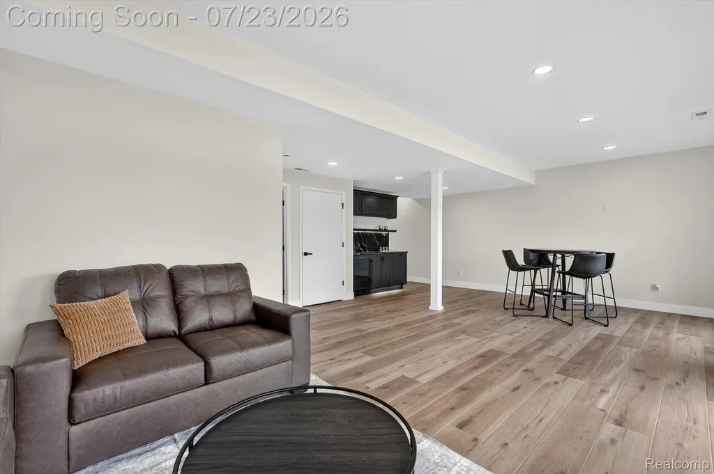 3429 Rolston Road Fenton Charter Township MI 48430