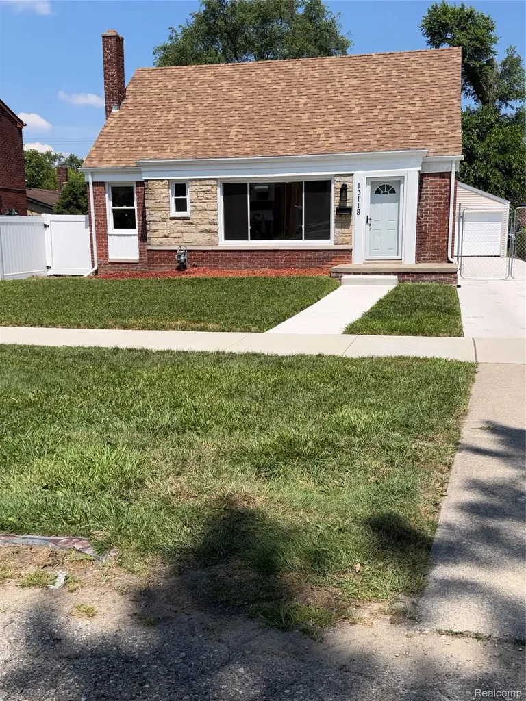 13118 Pembroke Avenue Detroit City MI 48235