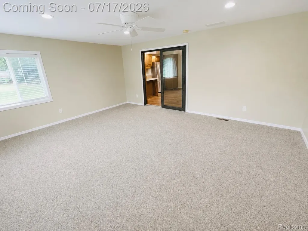 810 E Liberty Street Chesaning Village MI 48616