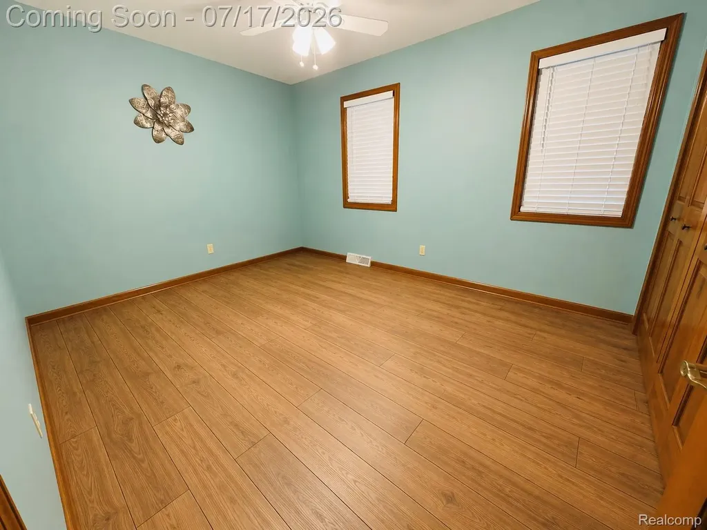 810 E Liberty Street Chesaning Village MI 48616
