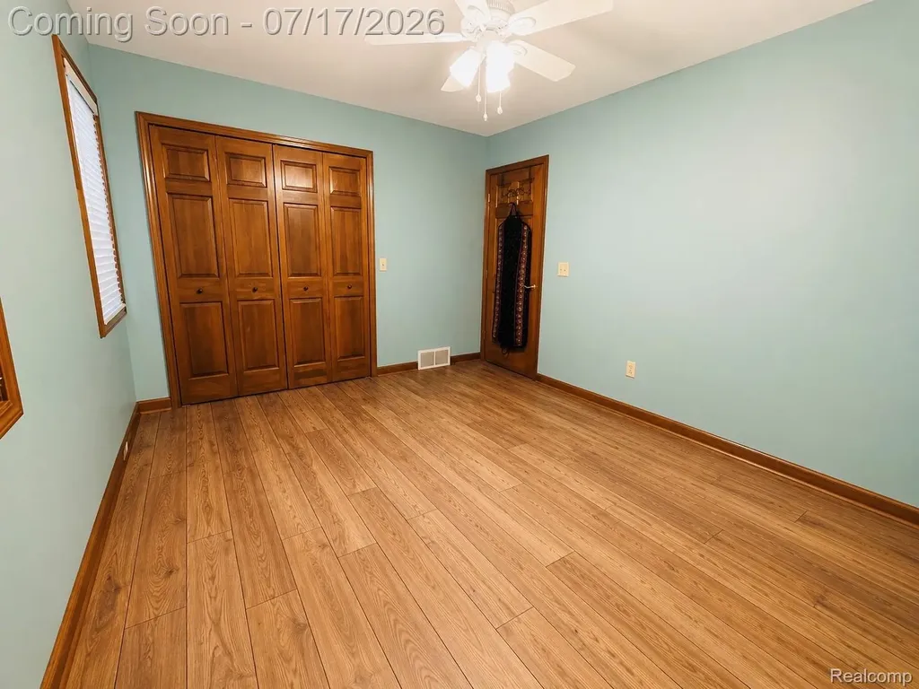 810 E Liberty Street Chesaning Village MI 48616