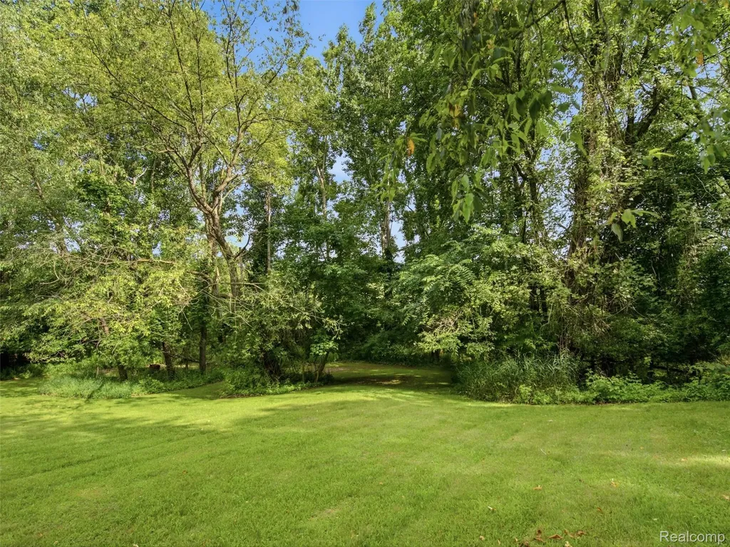 5003 Mason Road Marion Township MI 48843