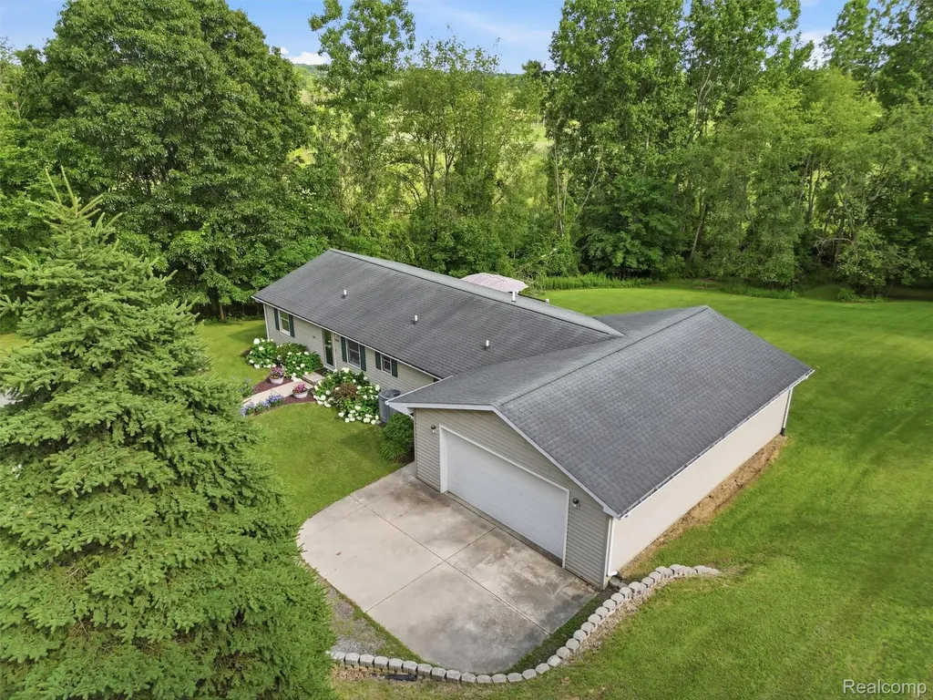 5003 Mason Road Marion Township MI 48843