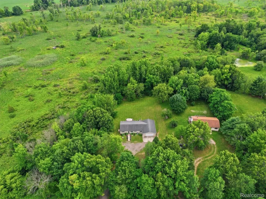 5003 Mason Road Marion Township MI 48843