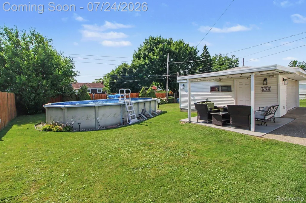 141 Gilman Street Garden City City MI 48135