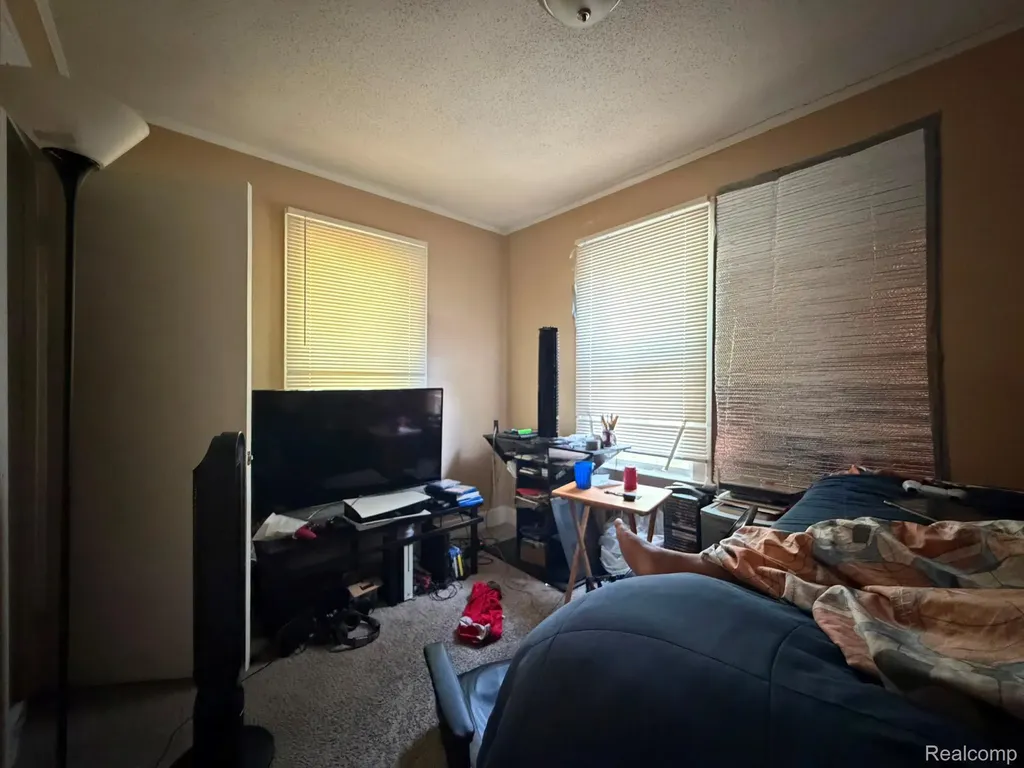 5629 Gateshead Street Detroit City MI 48236