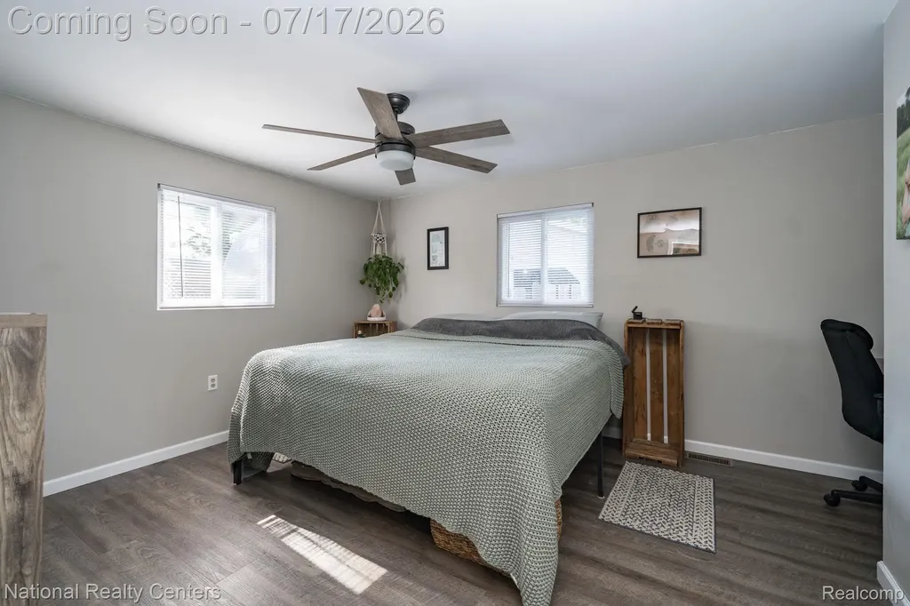 234 Arabelle Street Commerce Charter Township MI 48382