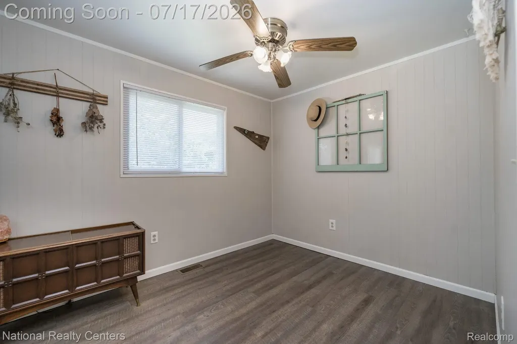 234 Arabelle Street Commerce Charter Township MI 48382