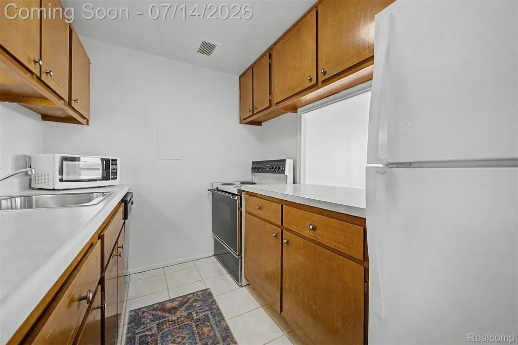 22700 Garrison Street Dearborn City MI 48124