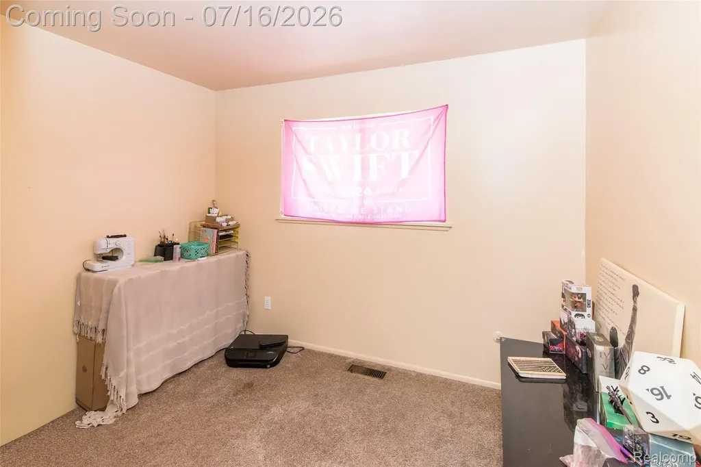 29456 Edward Drive Inkster City MI 48141