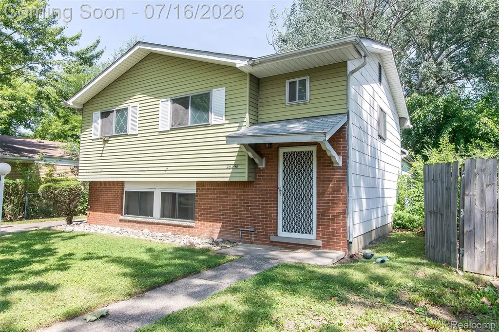 29456 Edward Drive Inkster City MI 48141