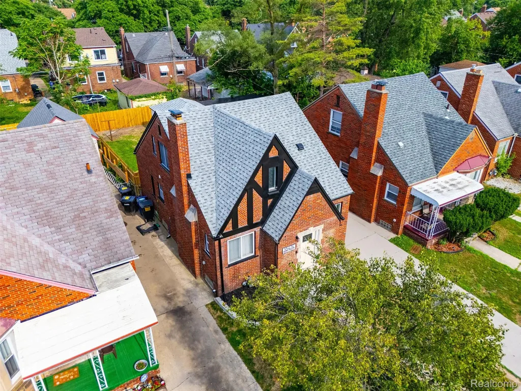 18474 Griggs Street Detroit City MI 48221