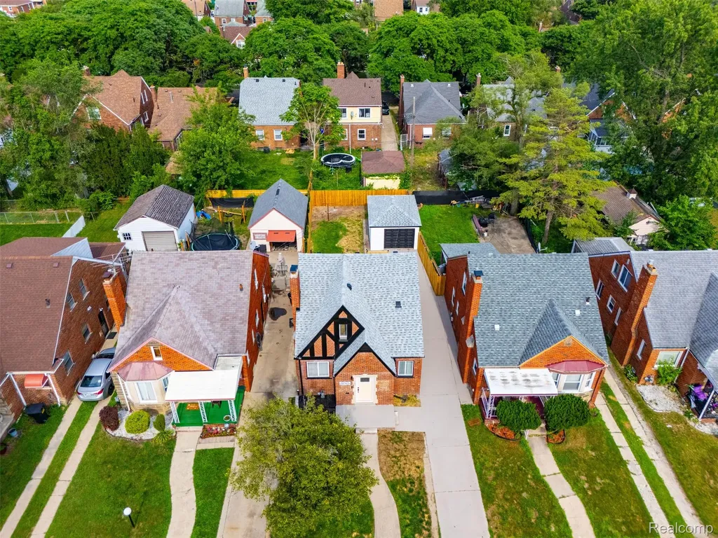18474 Griggs Street Detroit City MI 48221