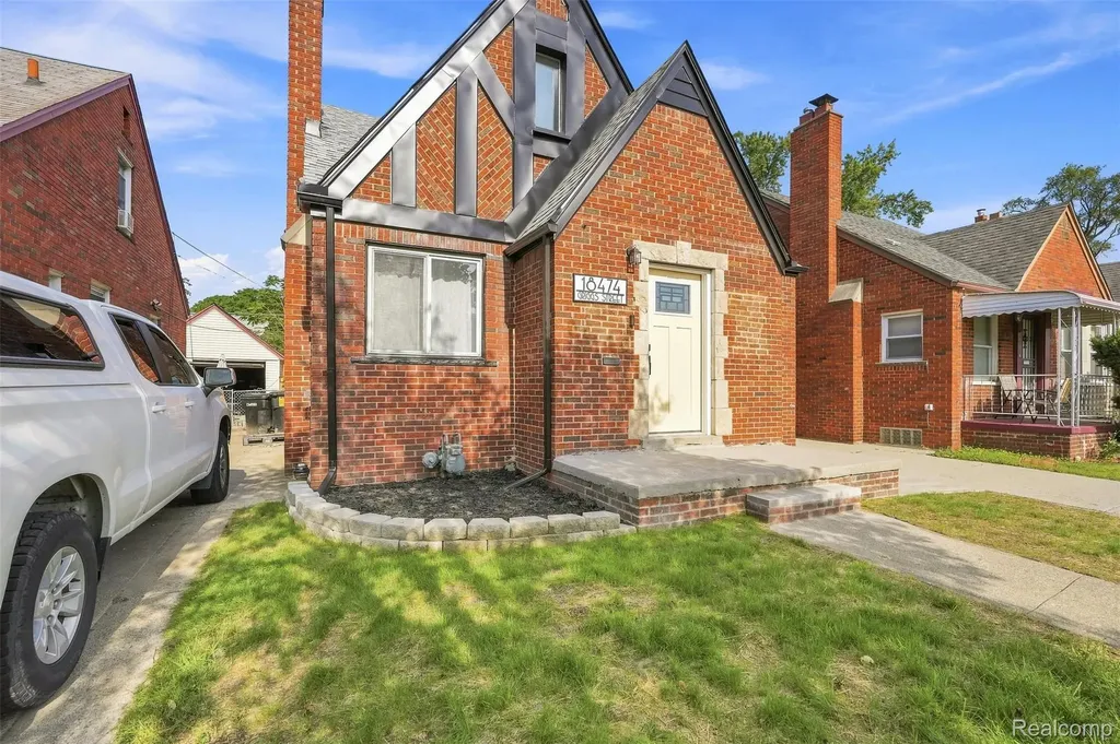 18474 Griggs Street Detroit City MI 48221