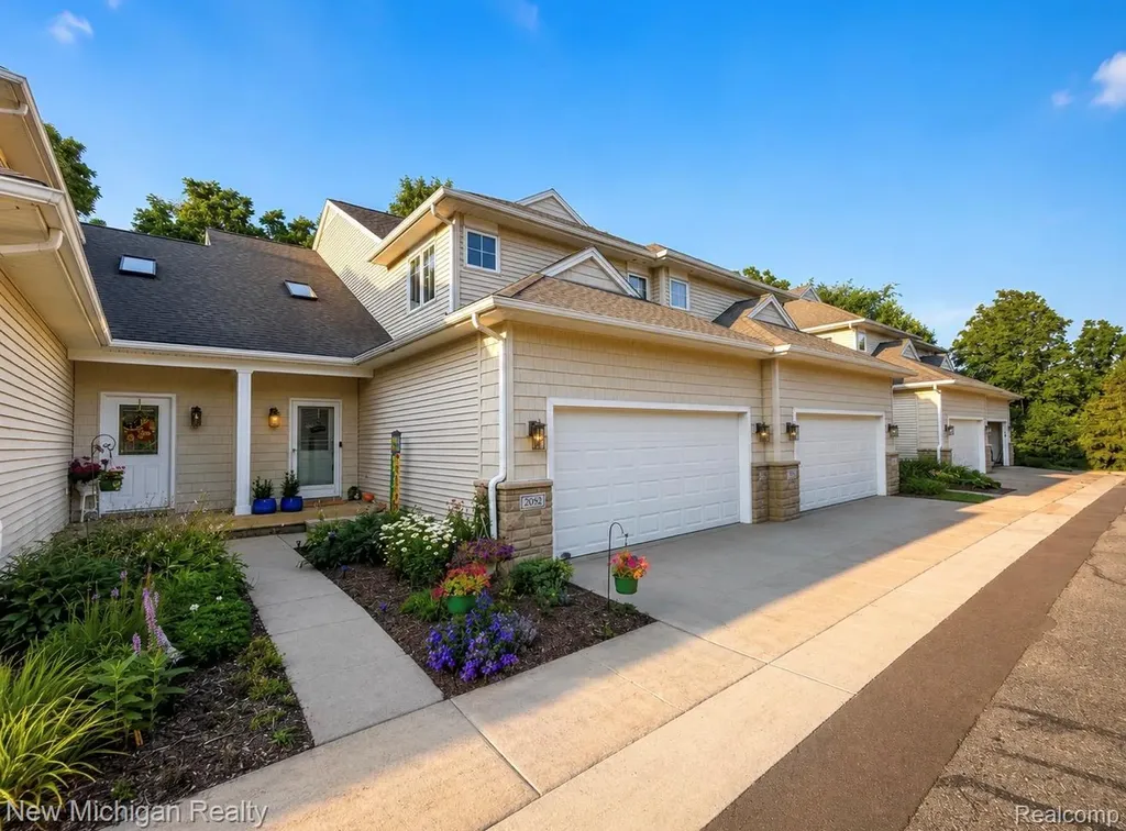 2052 Liberty Heights Ann Arbor City MI 48103