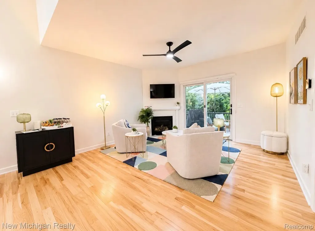 2052 Liberty Heights Ann Arbor City MI 48103