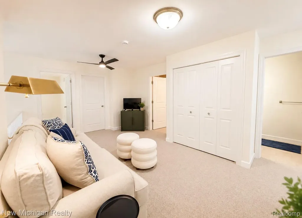 2052 Liberty Heights Ann Arbor City MI 48103