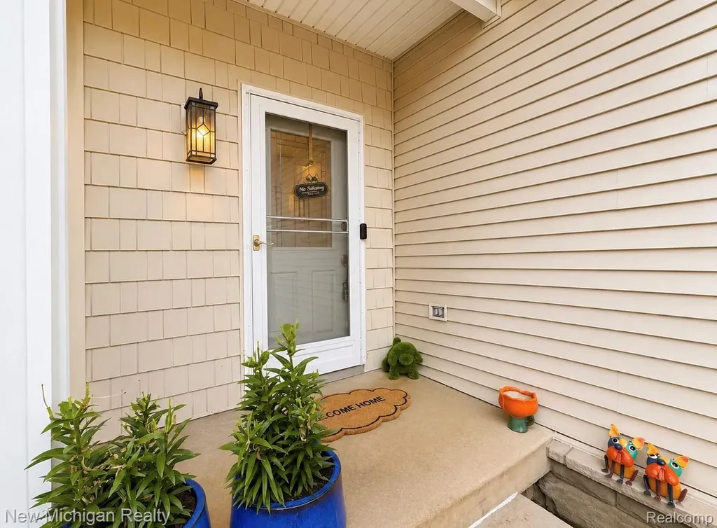 2052 Liberty Heights Ann Arbor City MI 48103