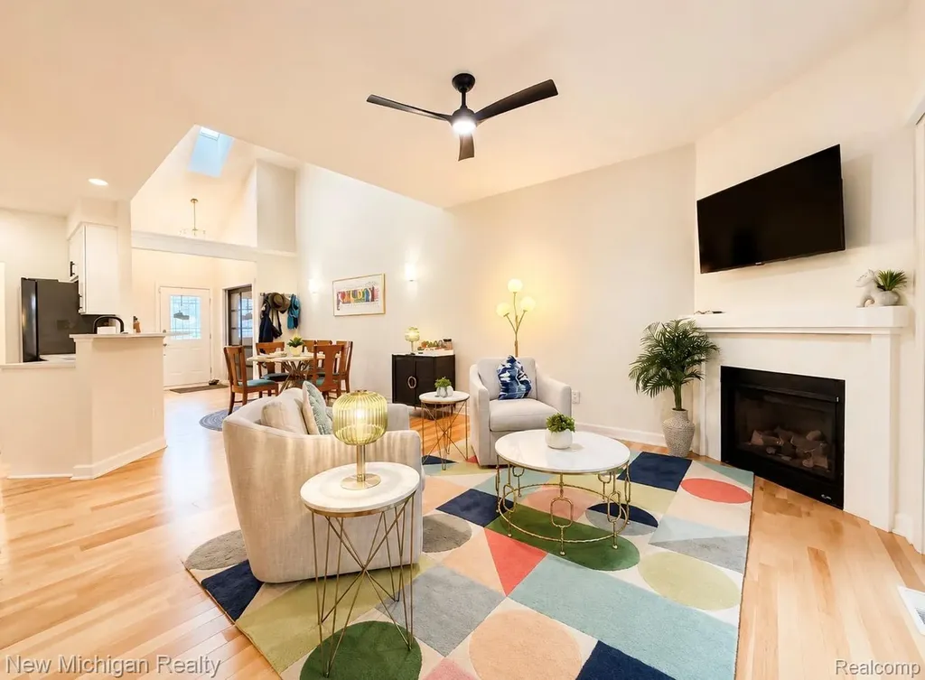 2052 Liberty Heights Ann Arbor City MI 48103