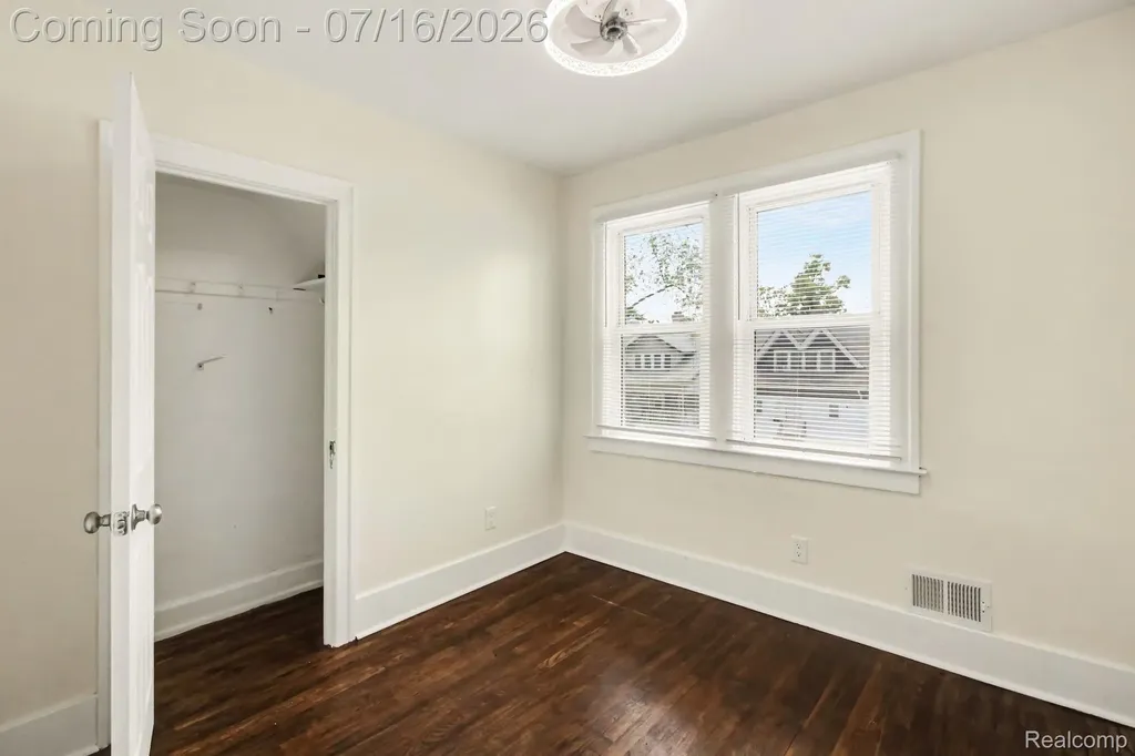 3038 Vicksburg Street Detroit City MI 48206