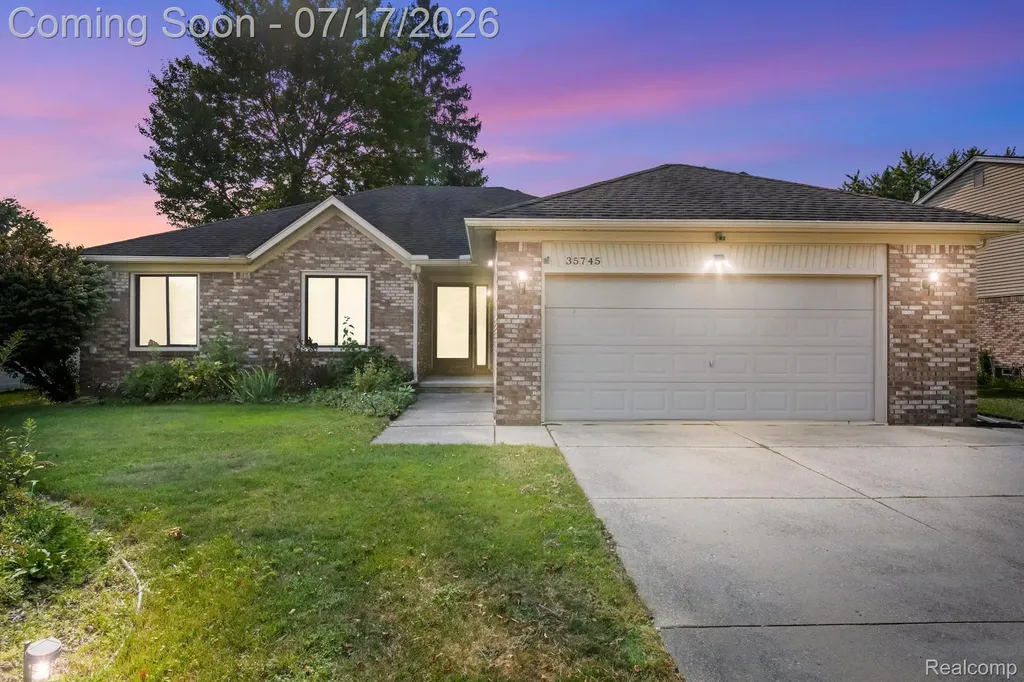 35745 Drake Drive Sterling Heights City MI 48310