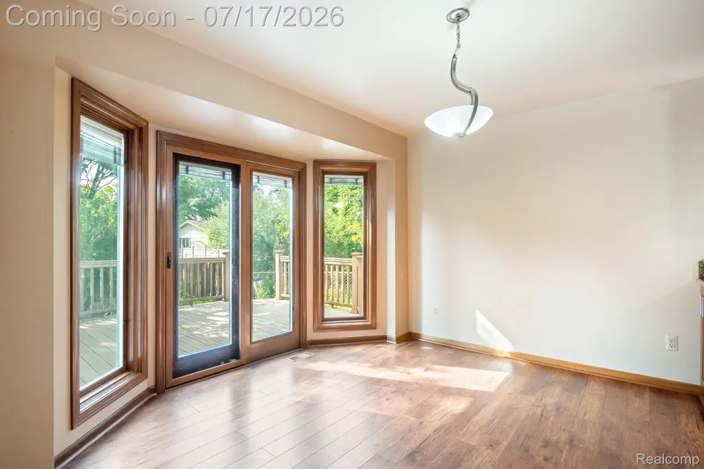 35745 Drake Drive Sterling Heights City MI 48310