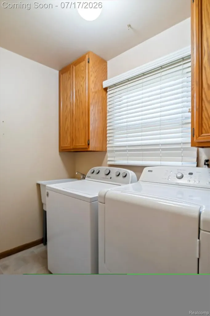 35745 Drake Drive Sterling Heights City MI 48310