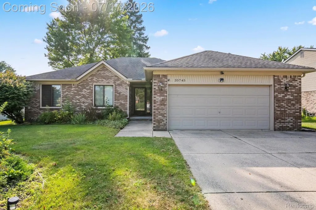35745 Drake Drive Sterling Heights City MI 48310