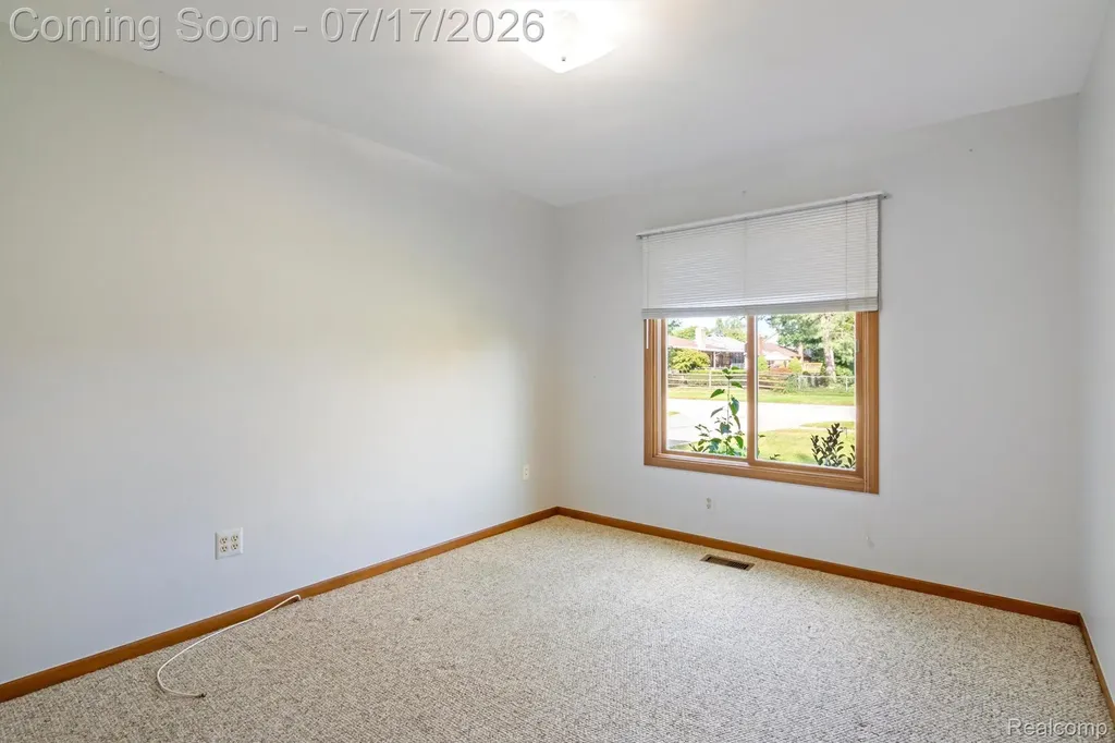 35745 Drake Drive Sterling Heights City MI 48310